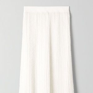 Lace pleated midi skirt